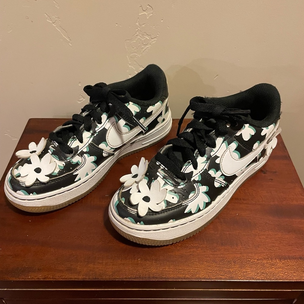 Nike Kids Black and White Floral Sneakers